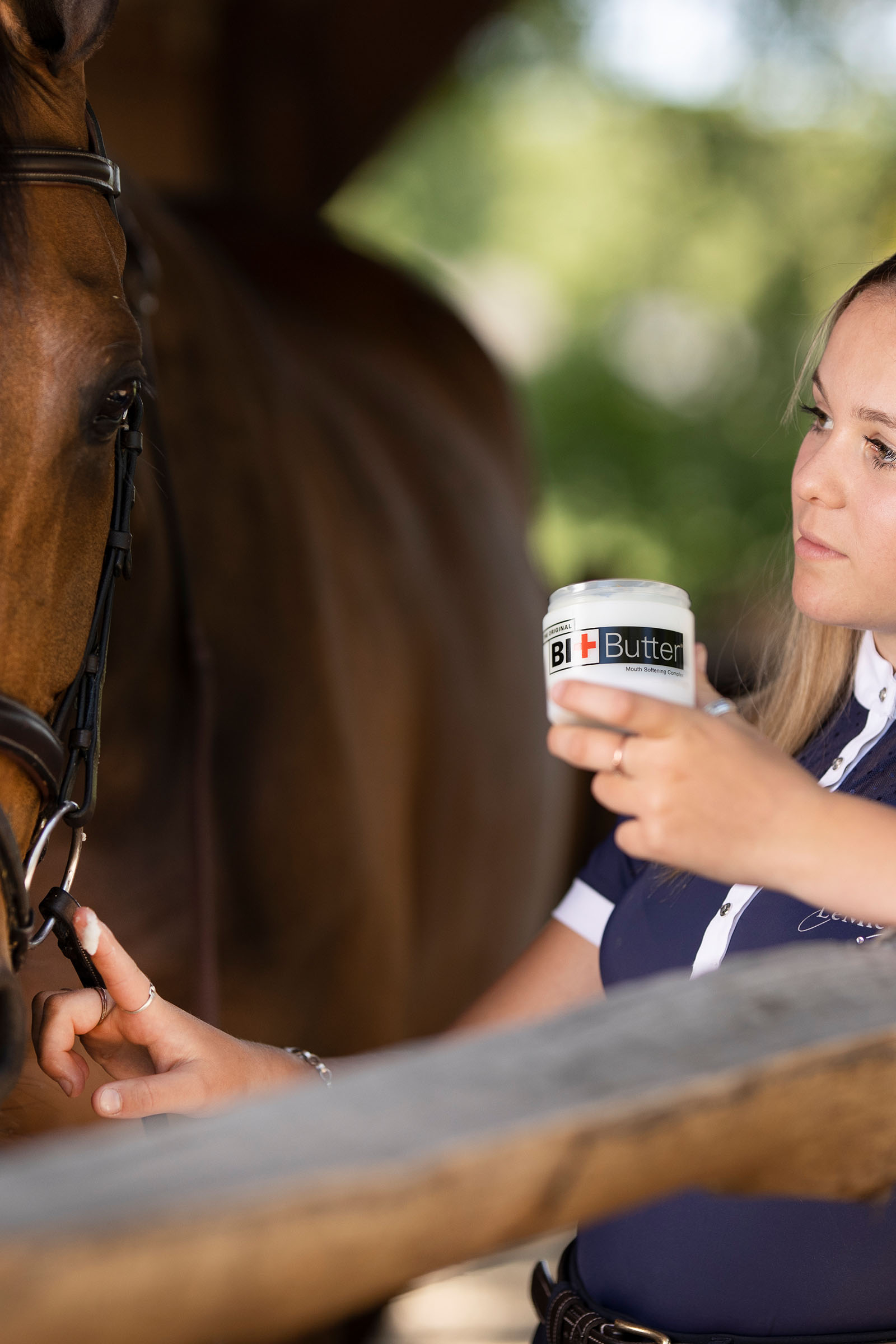 LeMieux The Original Bit Butter mykgjørende munnkompleks 57g