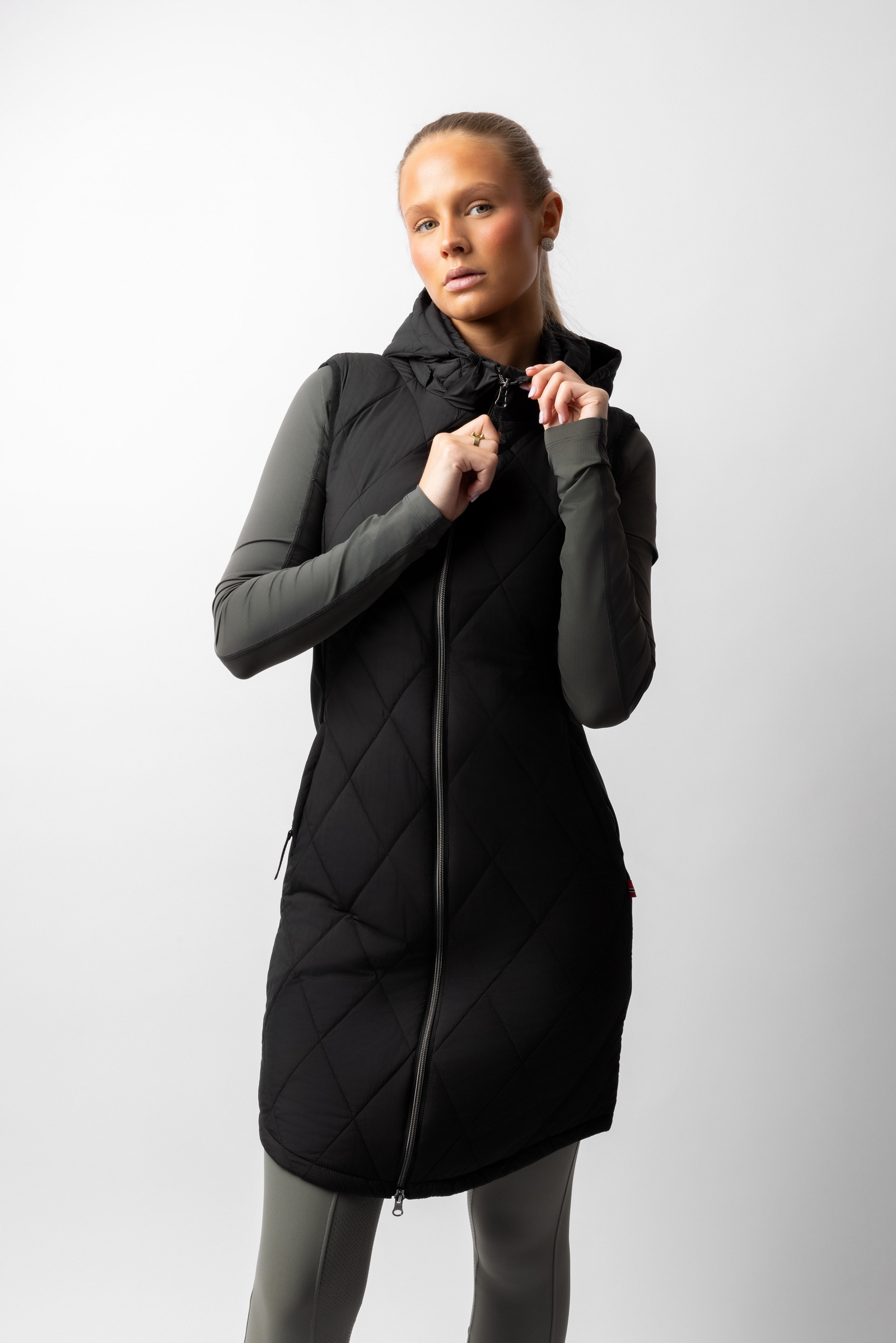 B Vertigo Agnetha lang vattert vest for dame  