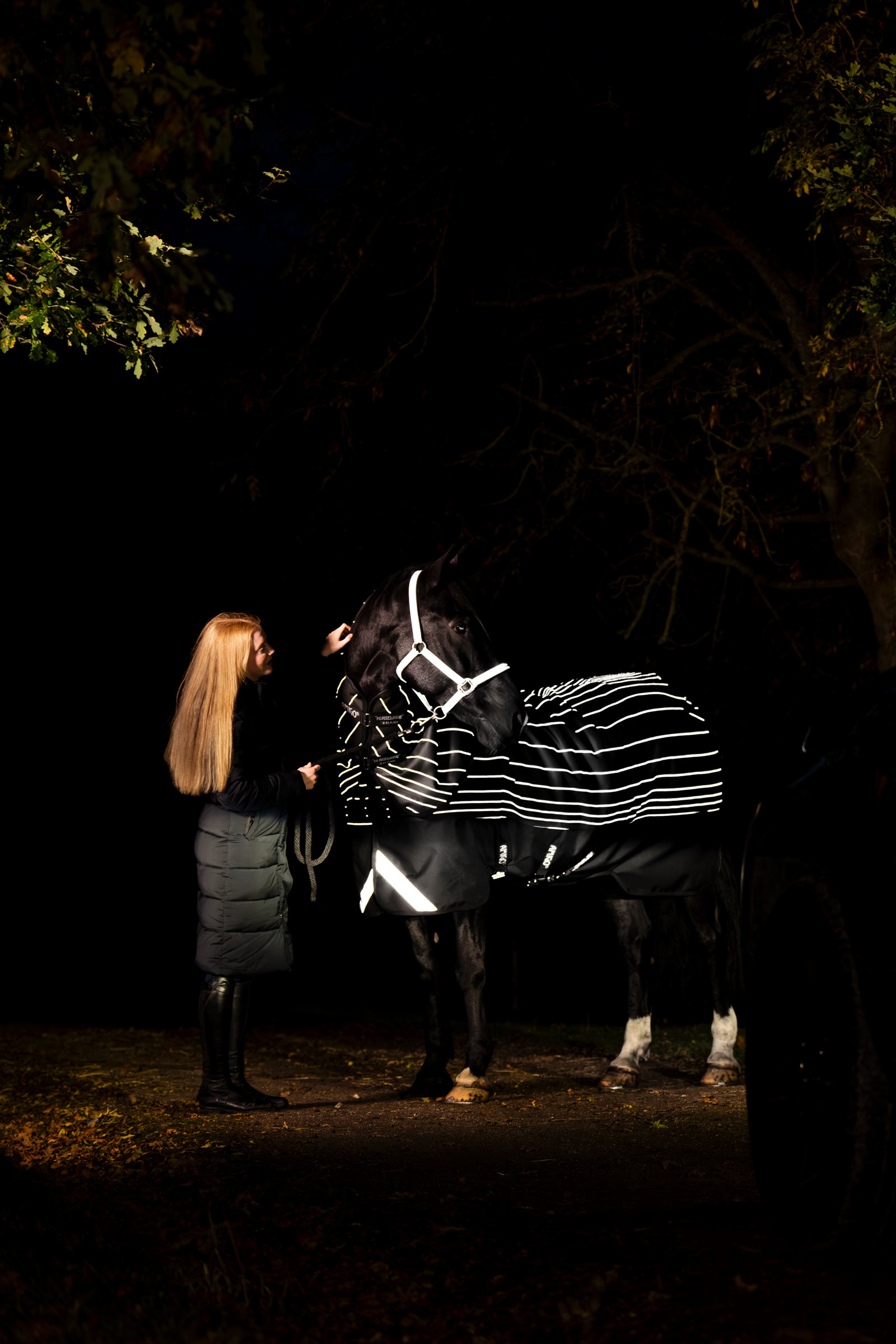 Horseware Amigo 1200D FieldSafe Reflectech Plus utedekken, 100 g