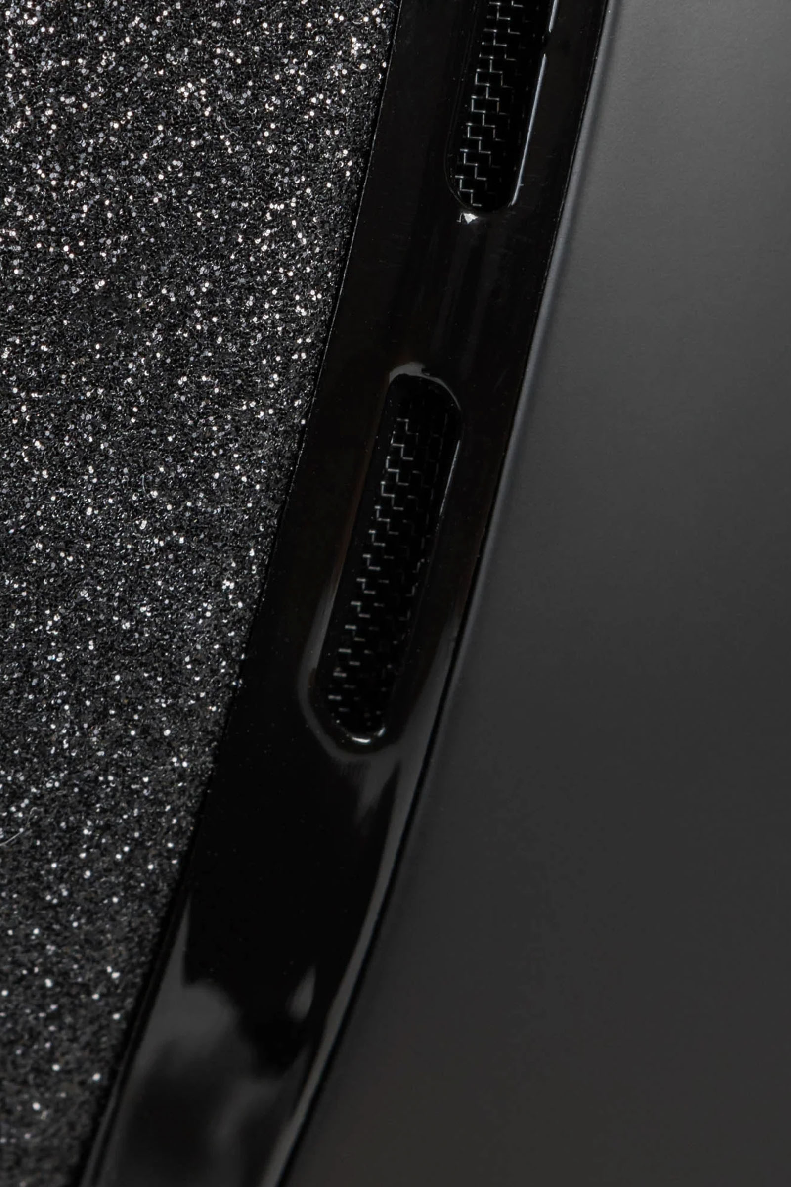 Back on Track Caracas ridehjelm med glatt topp