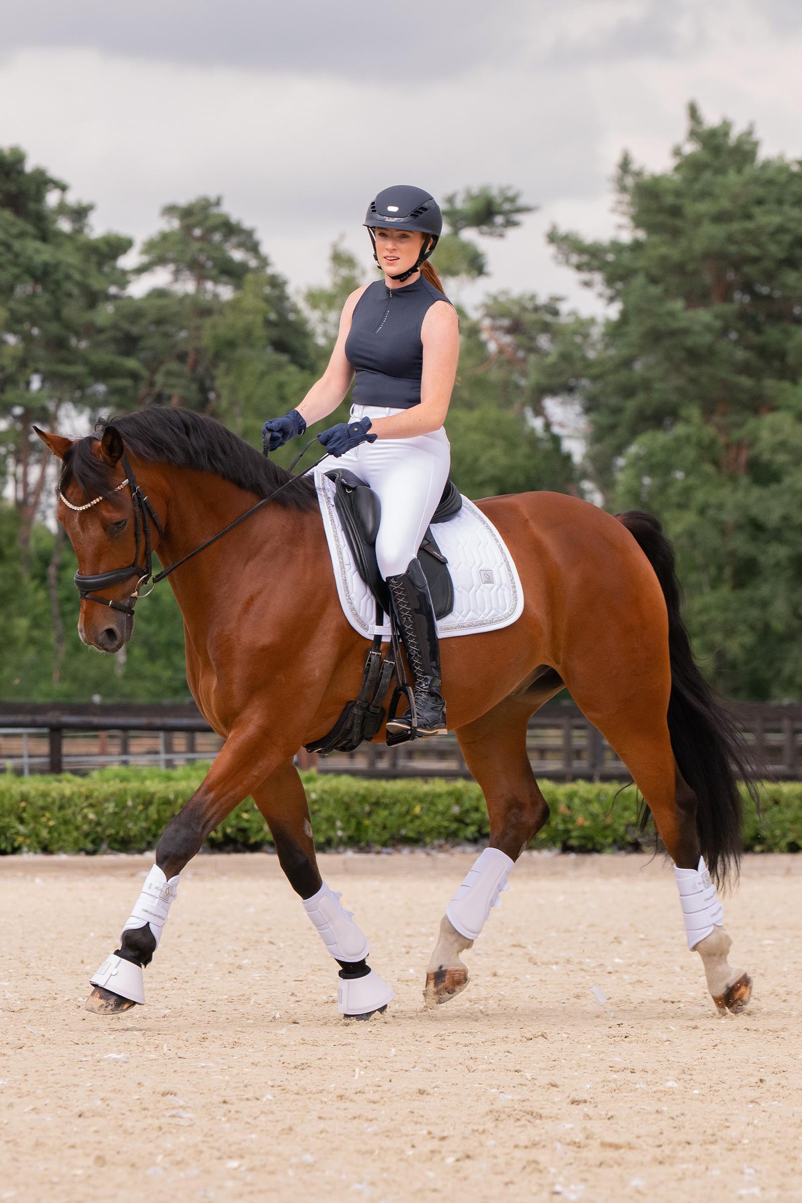 Eskadron Classic Sport SS26 Dame singlet med halv glidel&aring;s