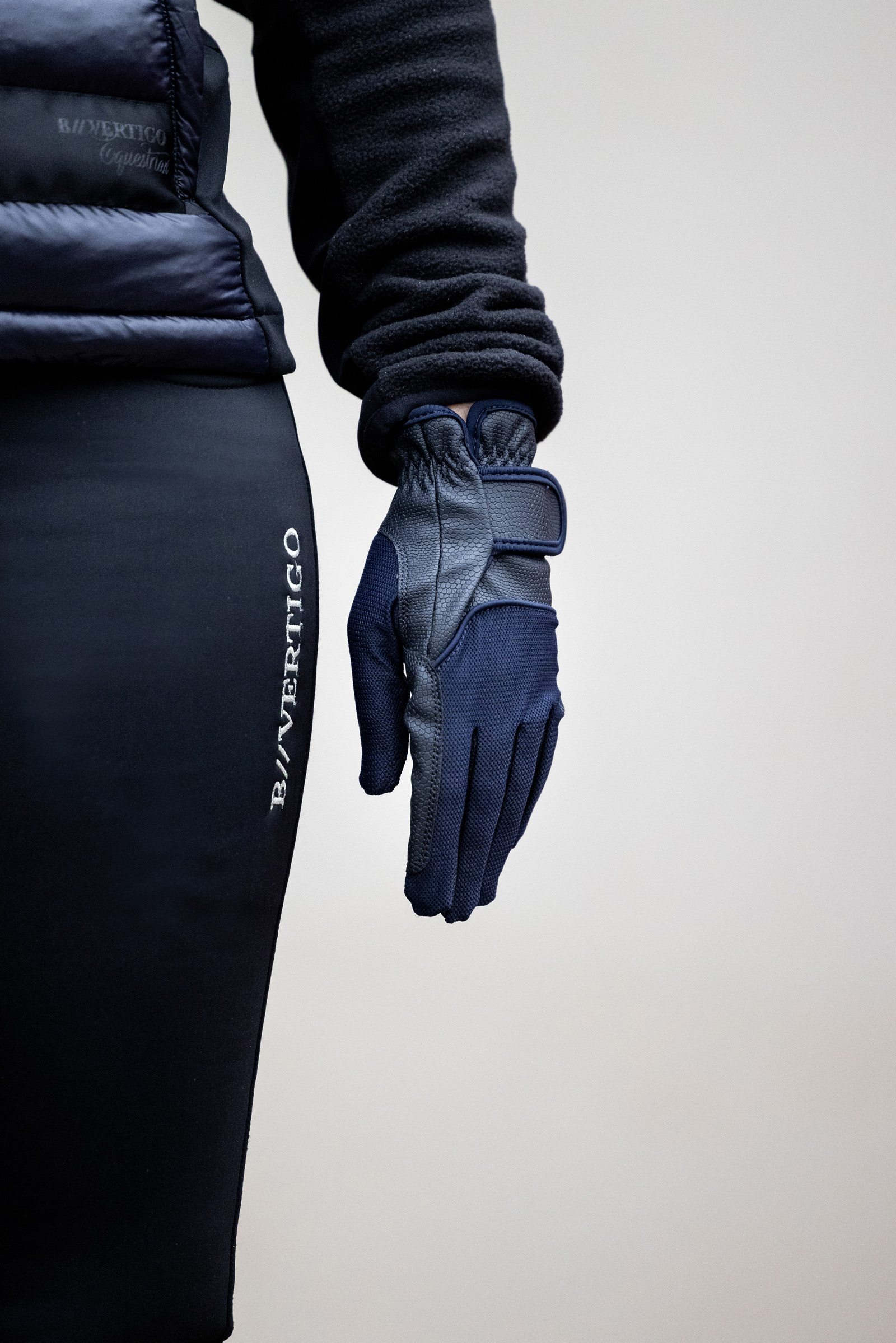 B Vertigo Carla sommer-ridehansker i mesh til dame