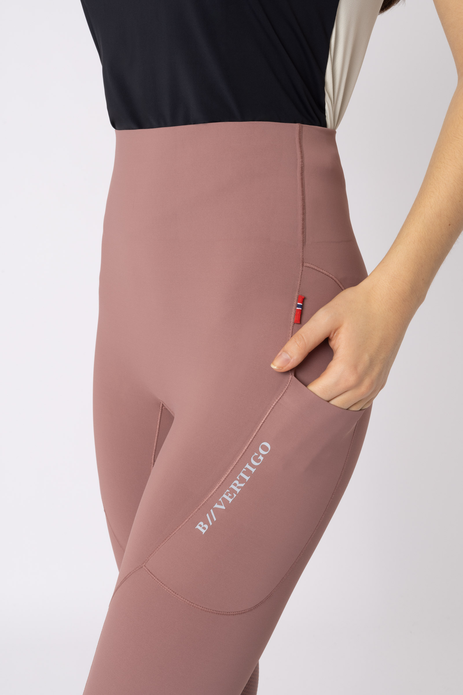 B Vertigo Viktoria helforsterkede ridetights for damer med færre sømmer  