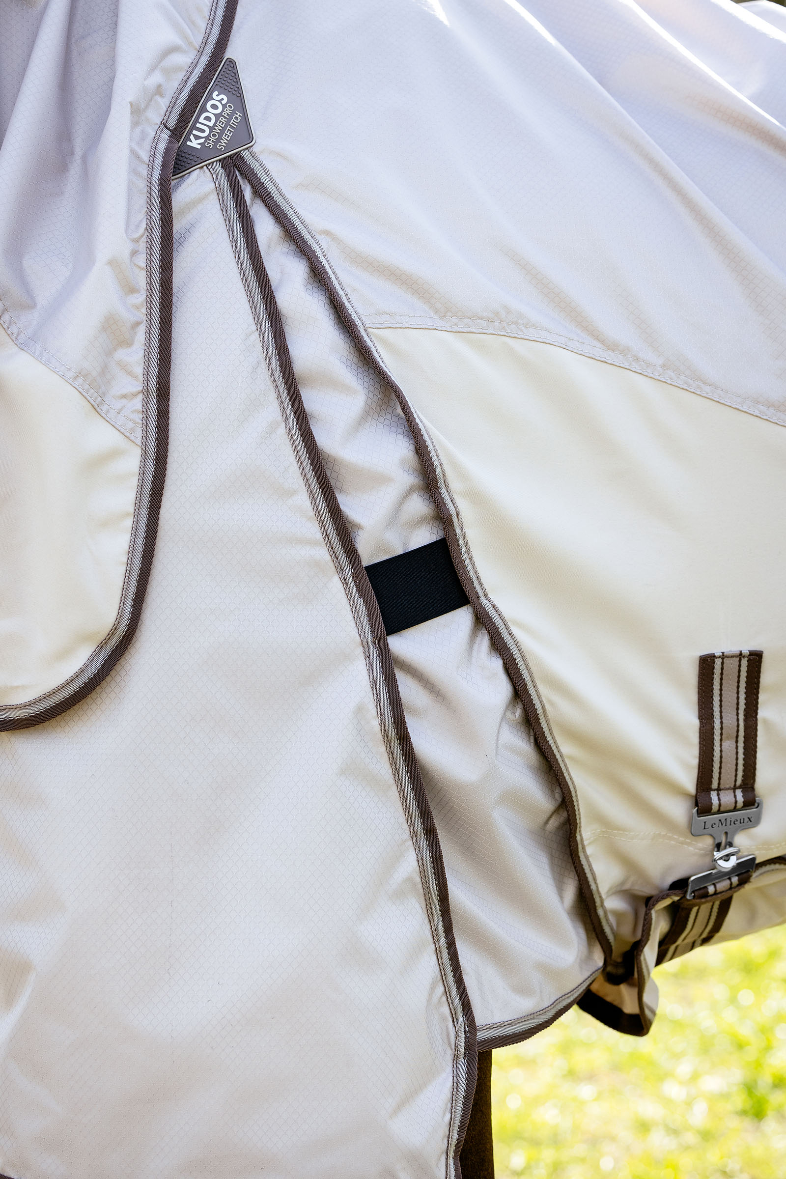 LeMieux Kudos Shower Pro eksemdekken med avtakbar halsdel