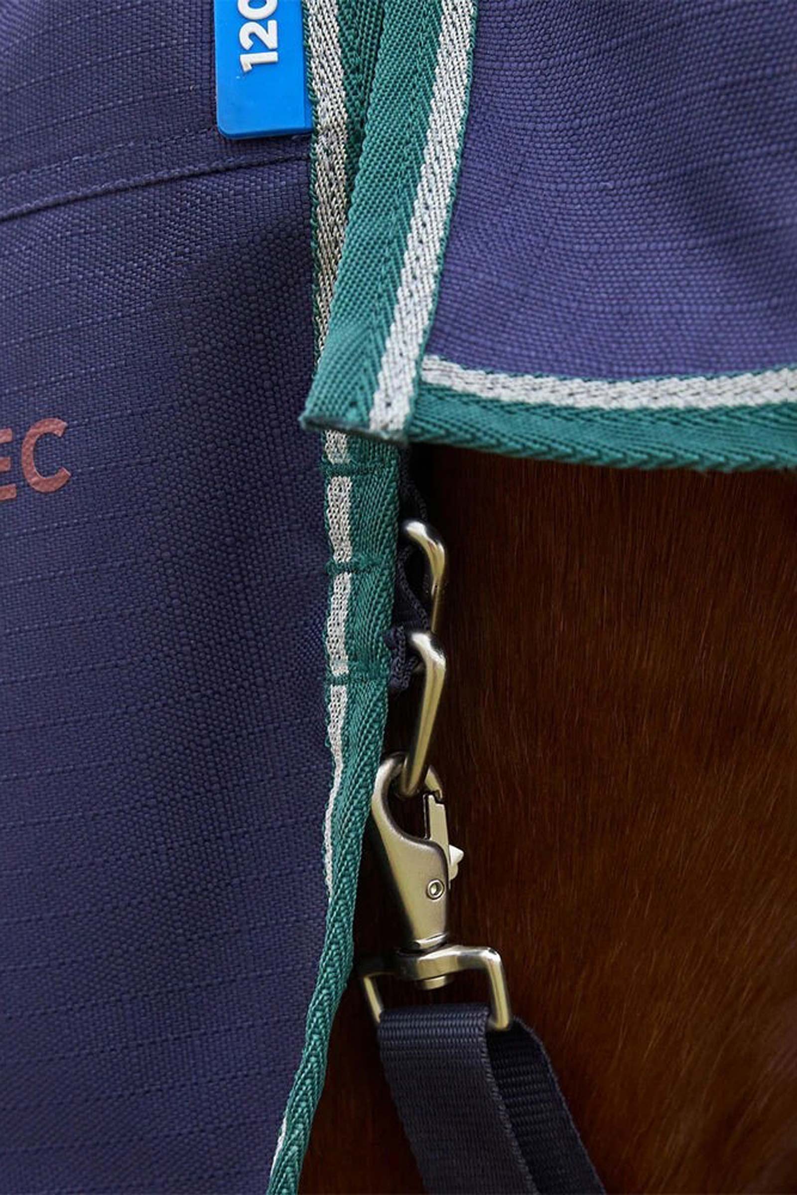 Weatherbeeta ComFiTecPlus Dynamic utedekke med avtakbar hals 220 g