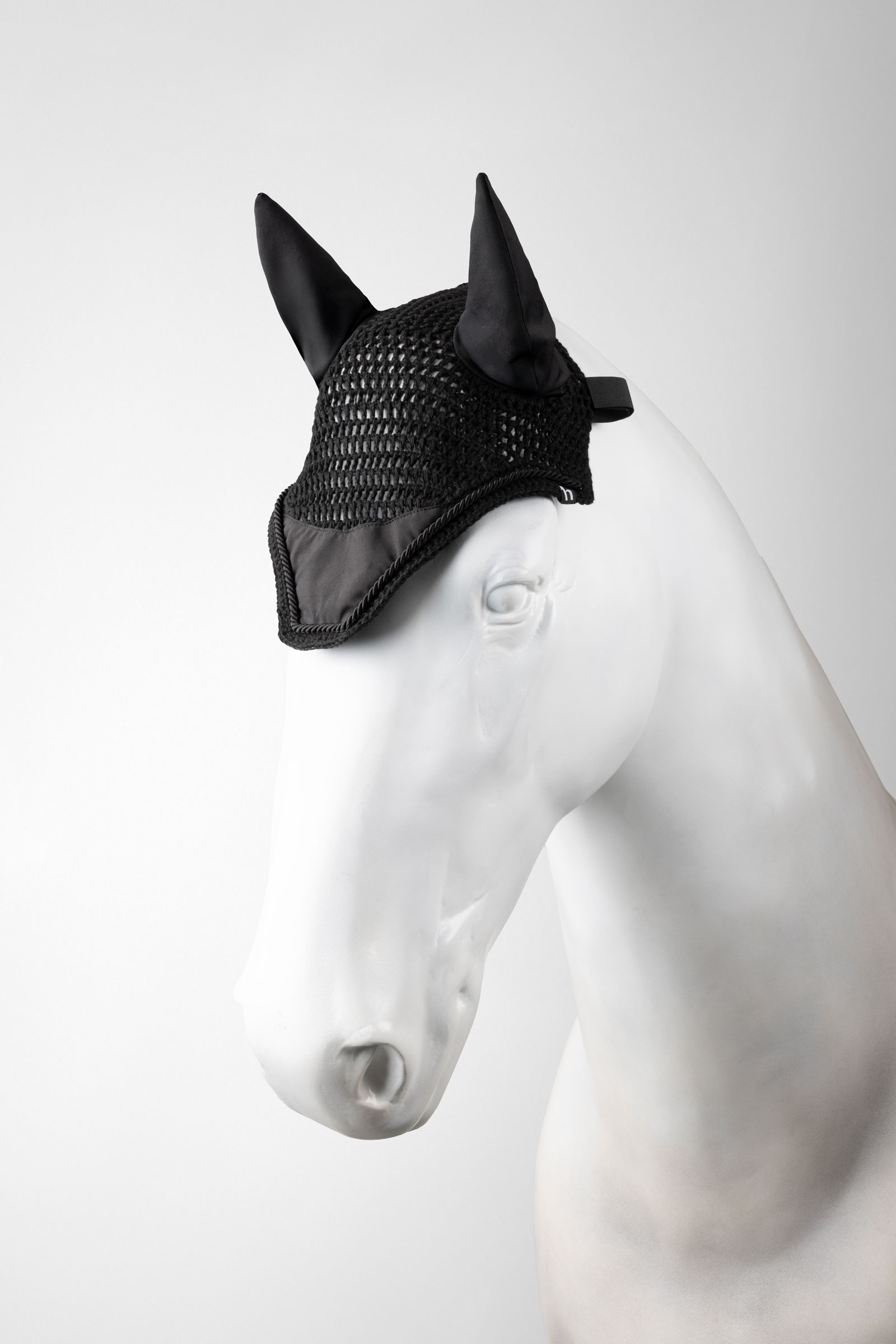 Black Horze Lucca &Oslash;rehette