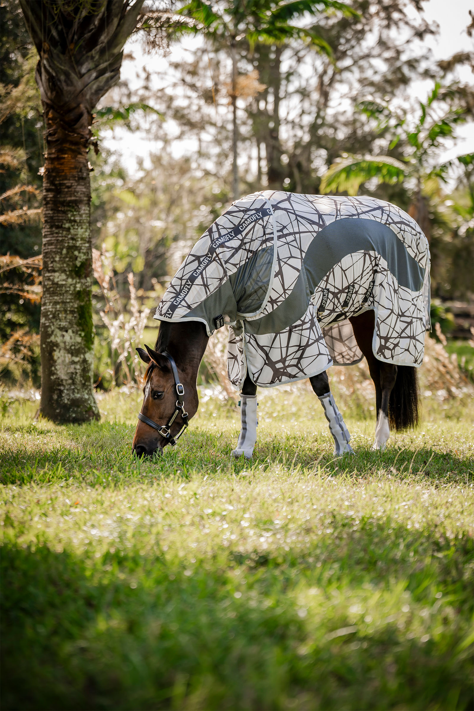Horseware Amigo CamoFly fluedekken med avtakbar nakkedel
