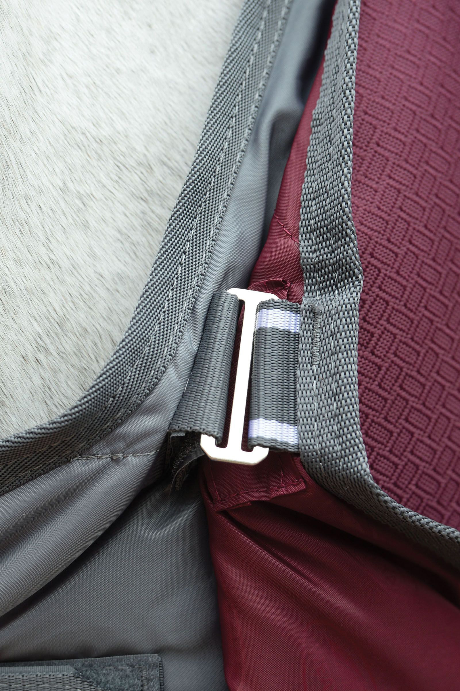 Weatherbeeta Comfitec Plus Dynamic II utedekken med hel hals, 220 gram