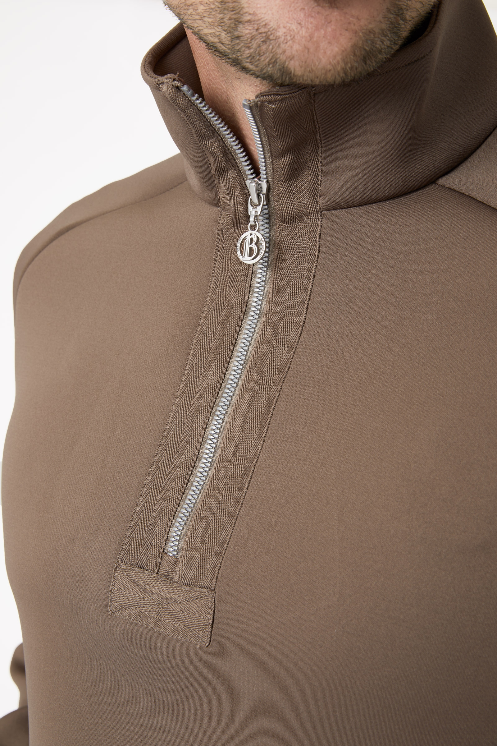 B Vertigo Nicolas funksjonell treningsskjorte med glidelåslommer, herre