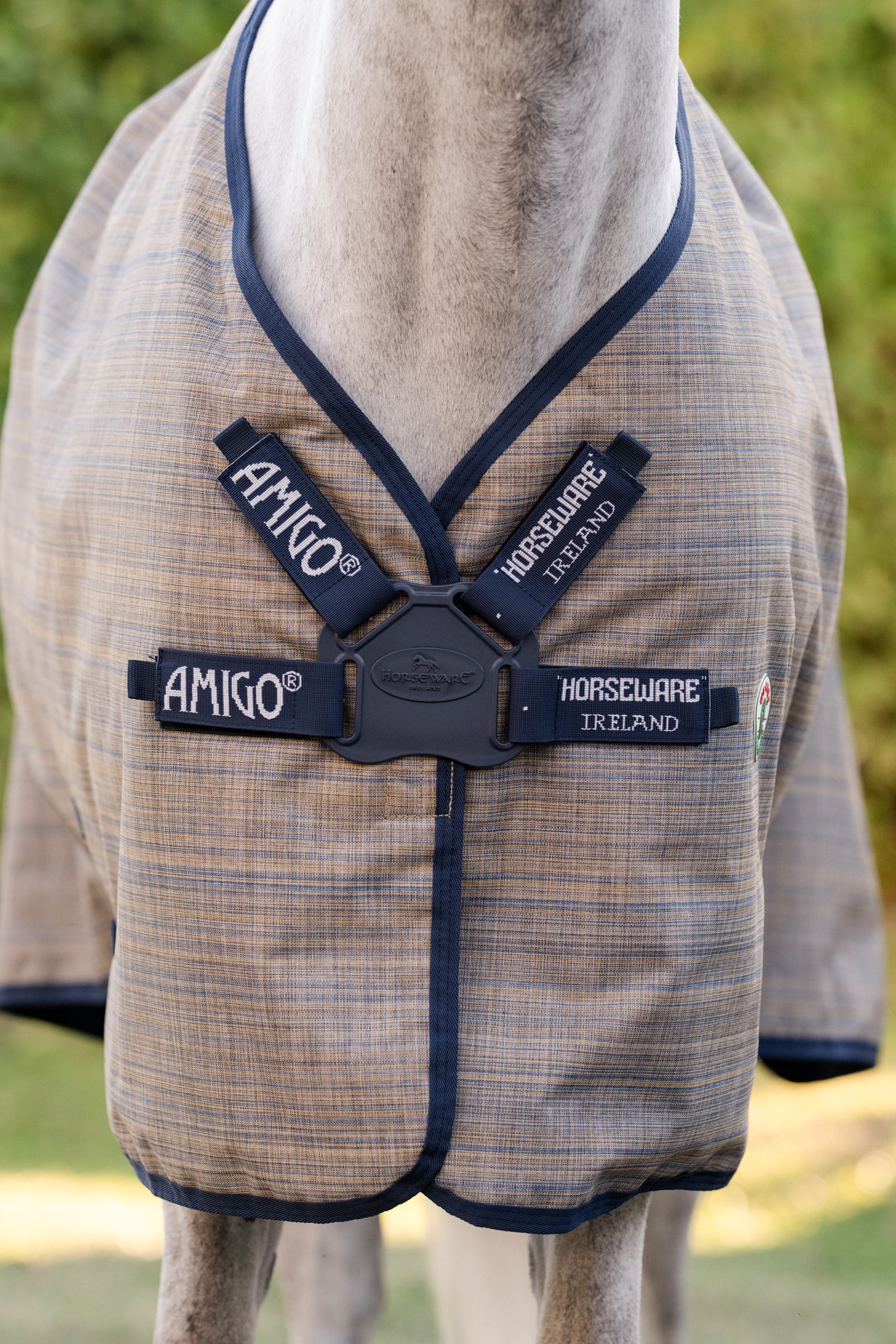 Horseware Amigo Hero 900 Revive Plus utetäcke med avtakbar hals, 50 g