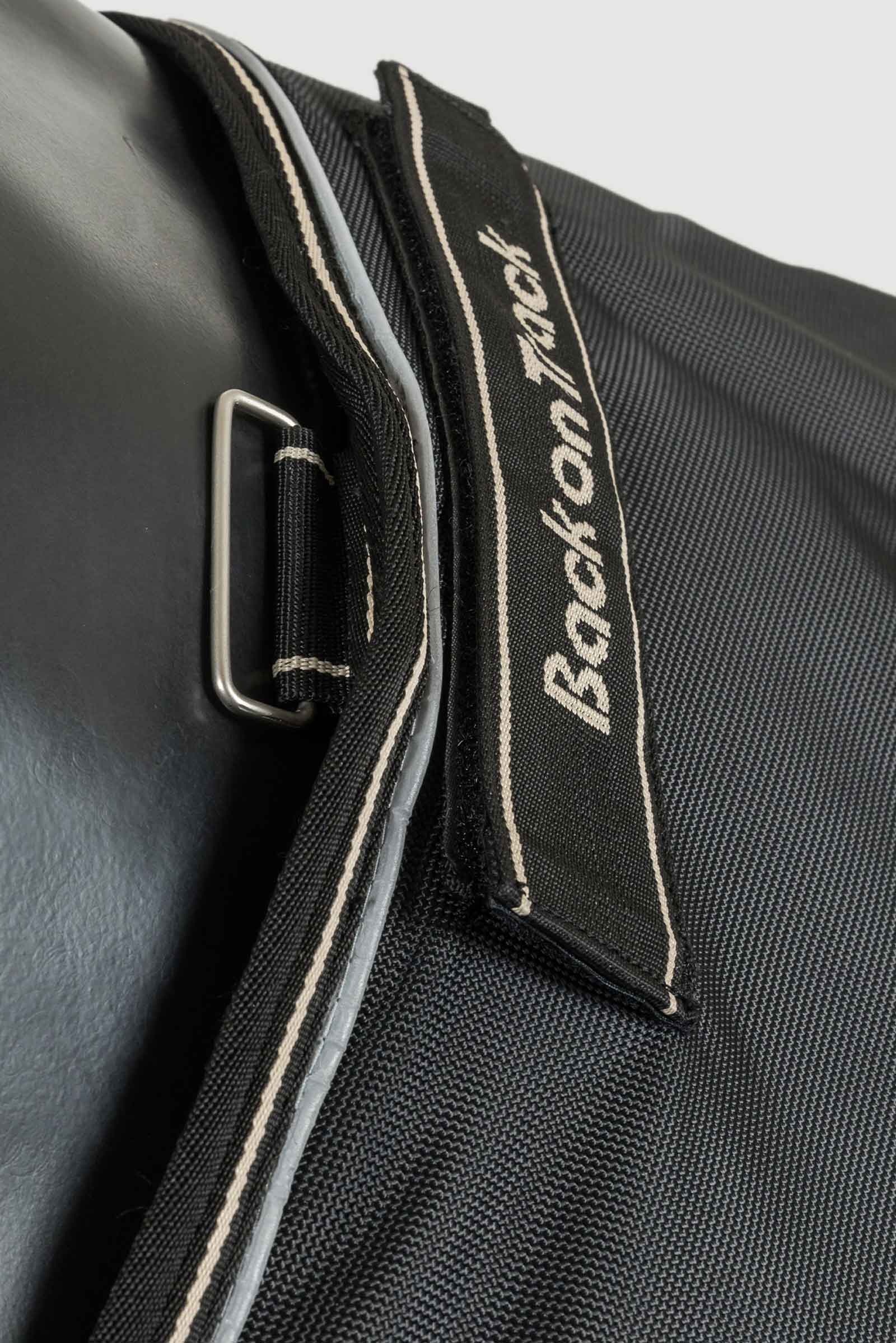 Back on Track Obsidian Utedekken med avtakbart halsstykke, 150g  