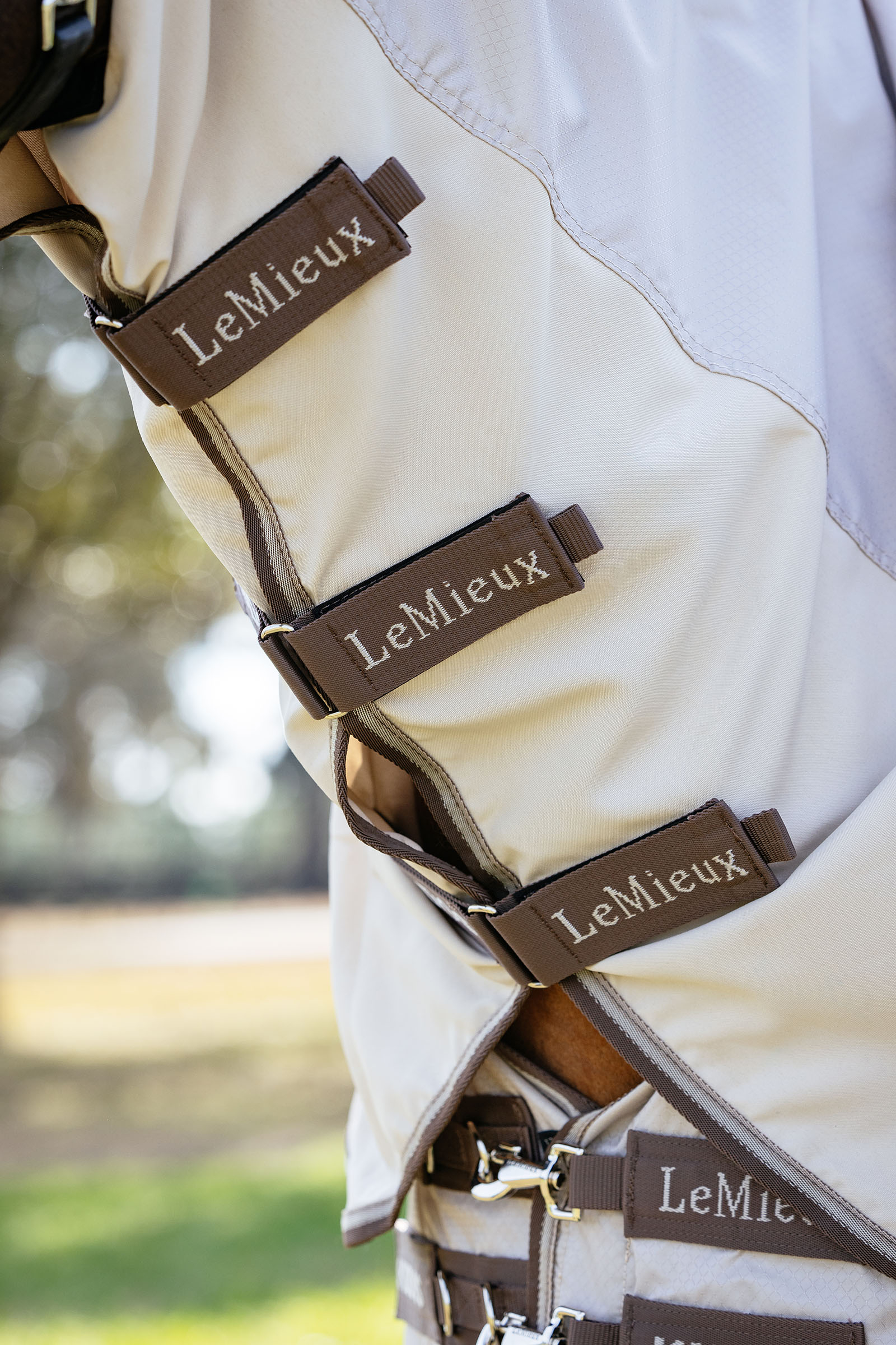 LeMieux Kudos Shower Pro eksemdekken med avtakbar halsdel