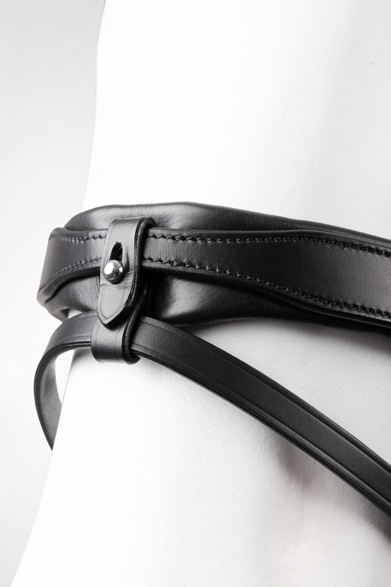 Horze Farrara Anatomisk hodelag