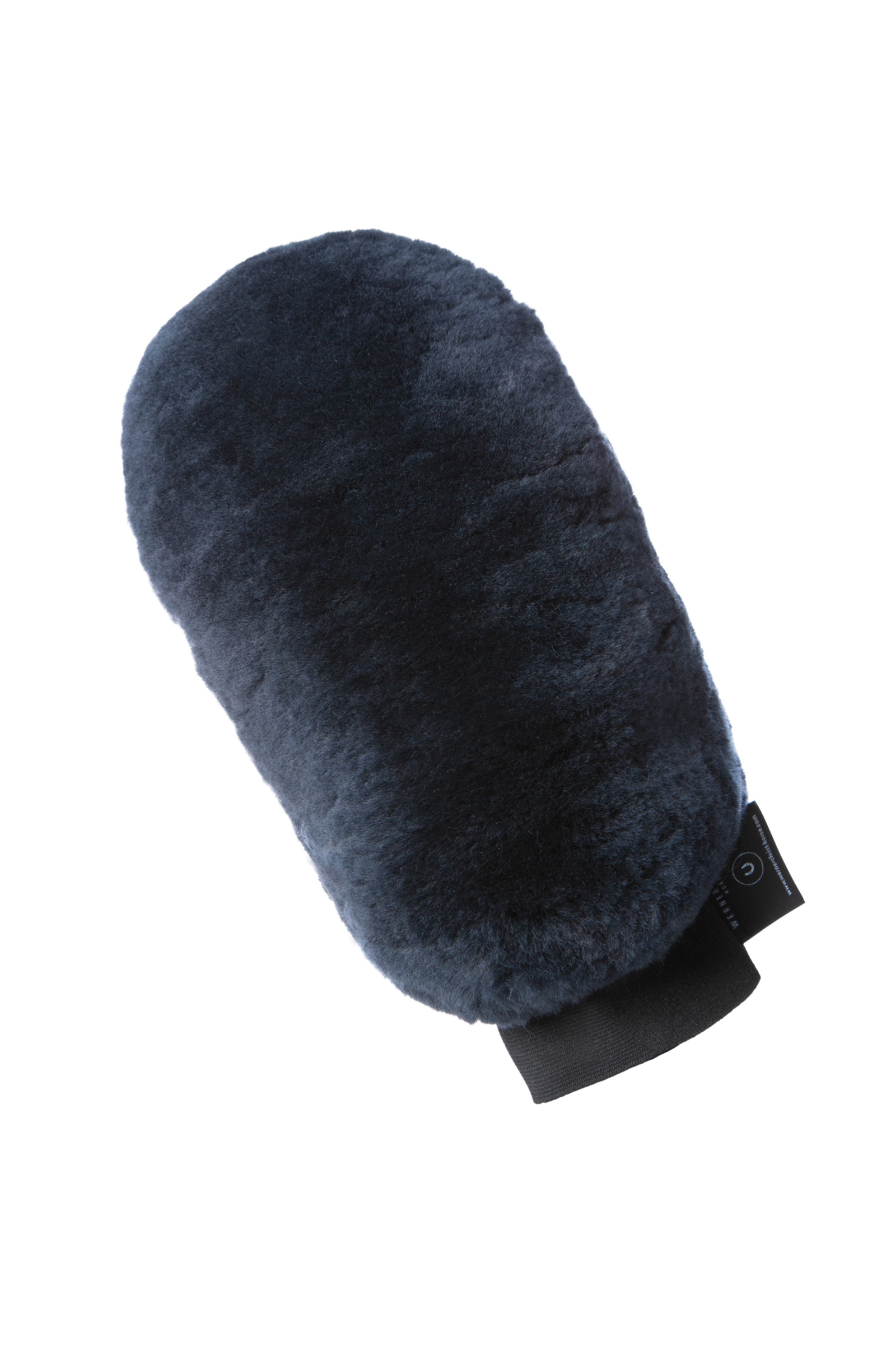 Anthracite Christ Pussehanske. Begge sider av saueskinn