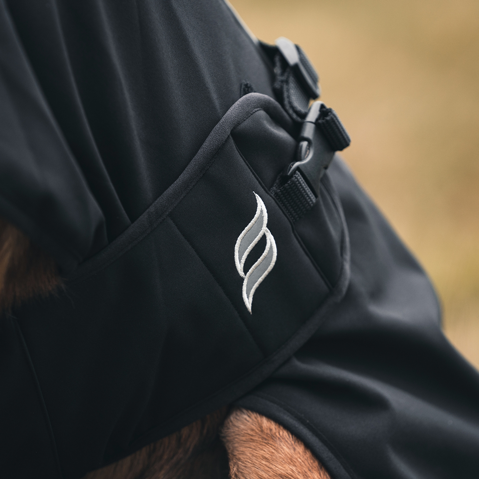 Back on Track Nella allround hundedekken, 25-35 cm