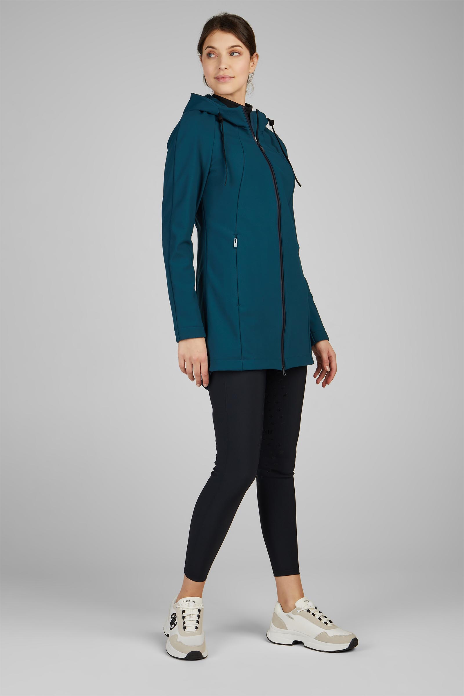 Pikeur Athleisure softshell-k&aring;pe til dame