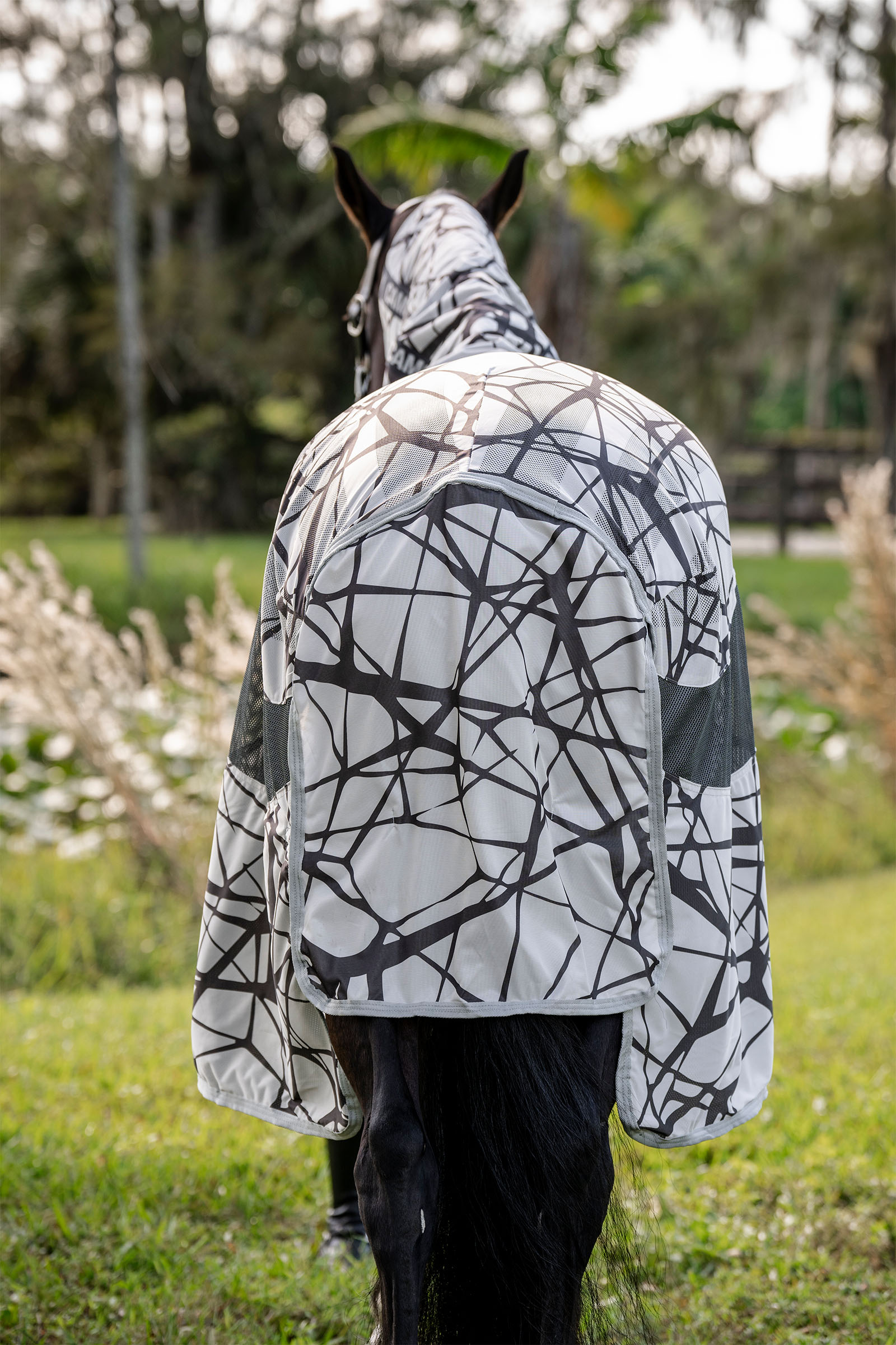 Horseware Amigo CamoFly fluedekken med avtakbar nakkedel