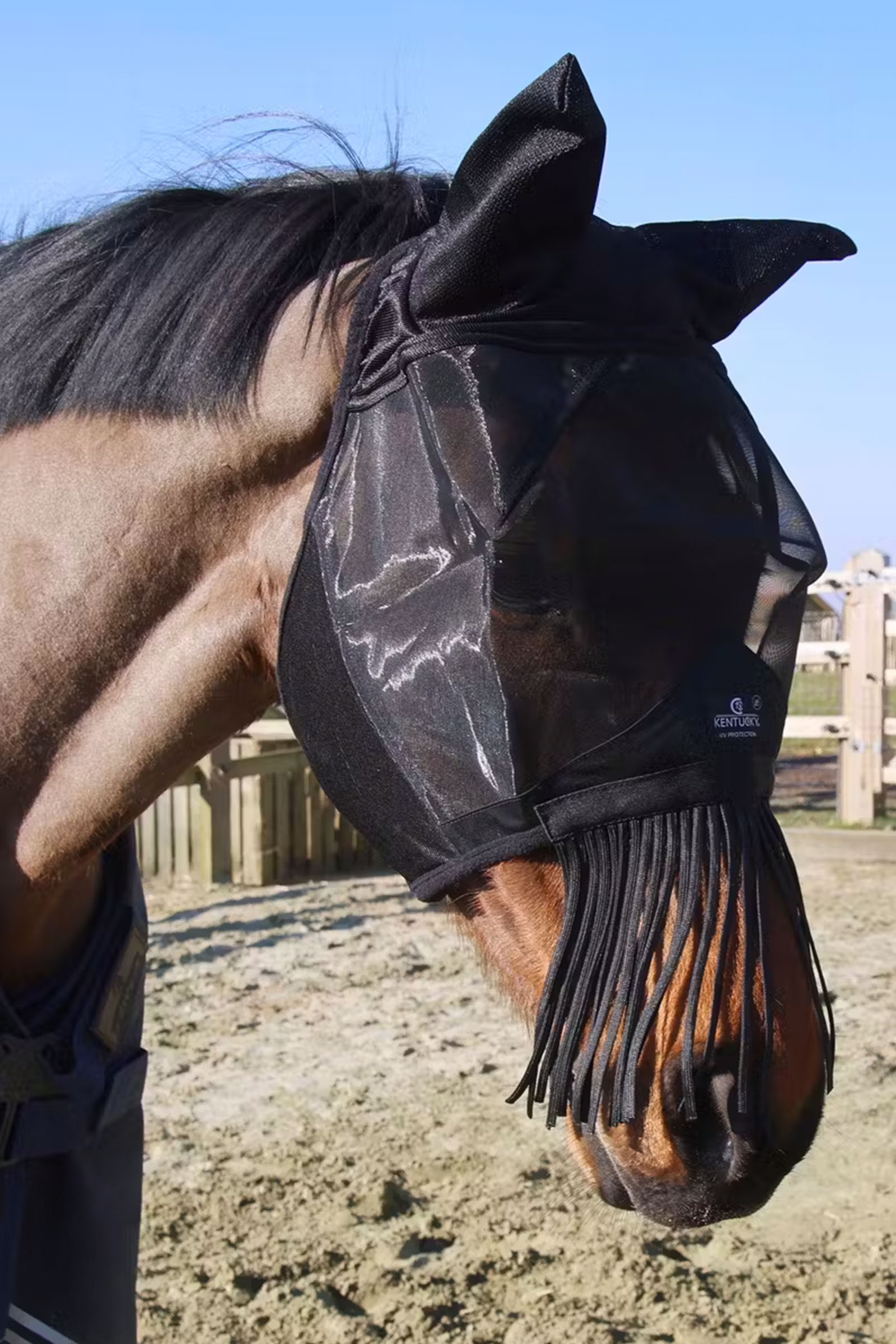 Kentucky Horsewear klassisk fluemaske med &oslash;rer og nesedusker