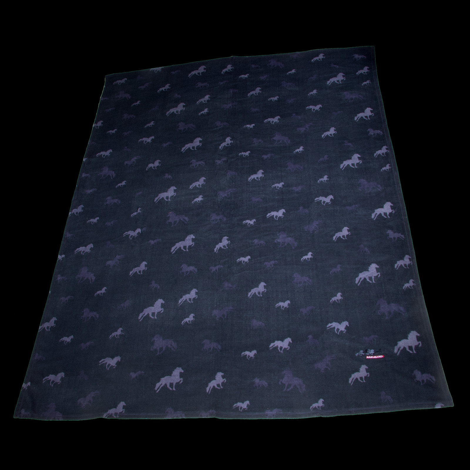 Karlslund fleecedekken med hester