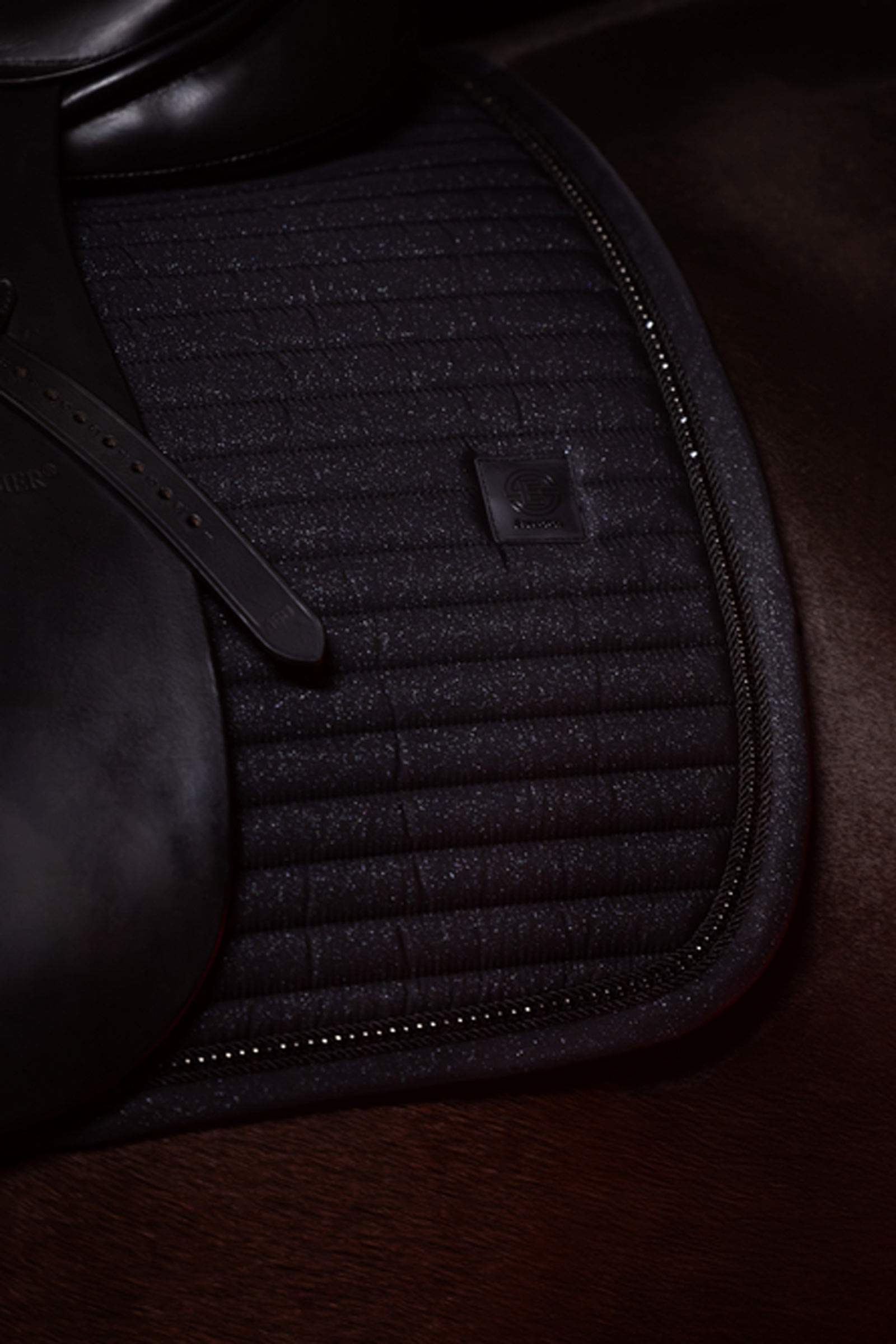 Eskadron Dynamics AW25 Sparkle Crystal allroundsjabrak