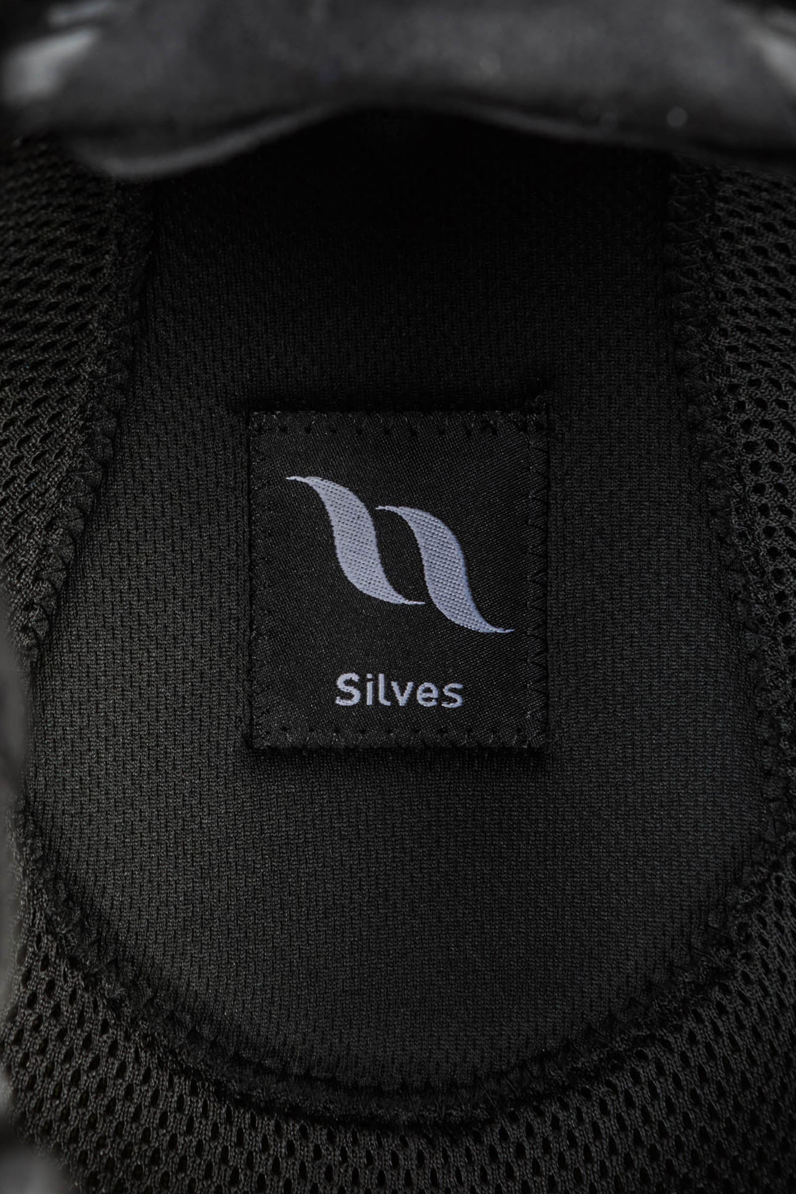 Back on Track Silves ridehjelm med glatt topp