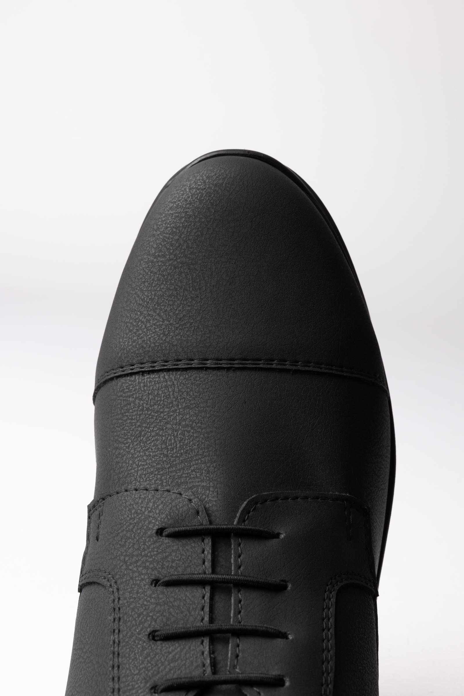 Horze Sheffield h&oslash;ye ridest&oslash;vler i vegansk skinn