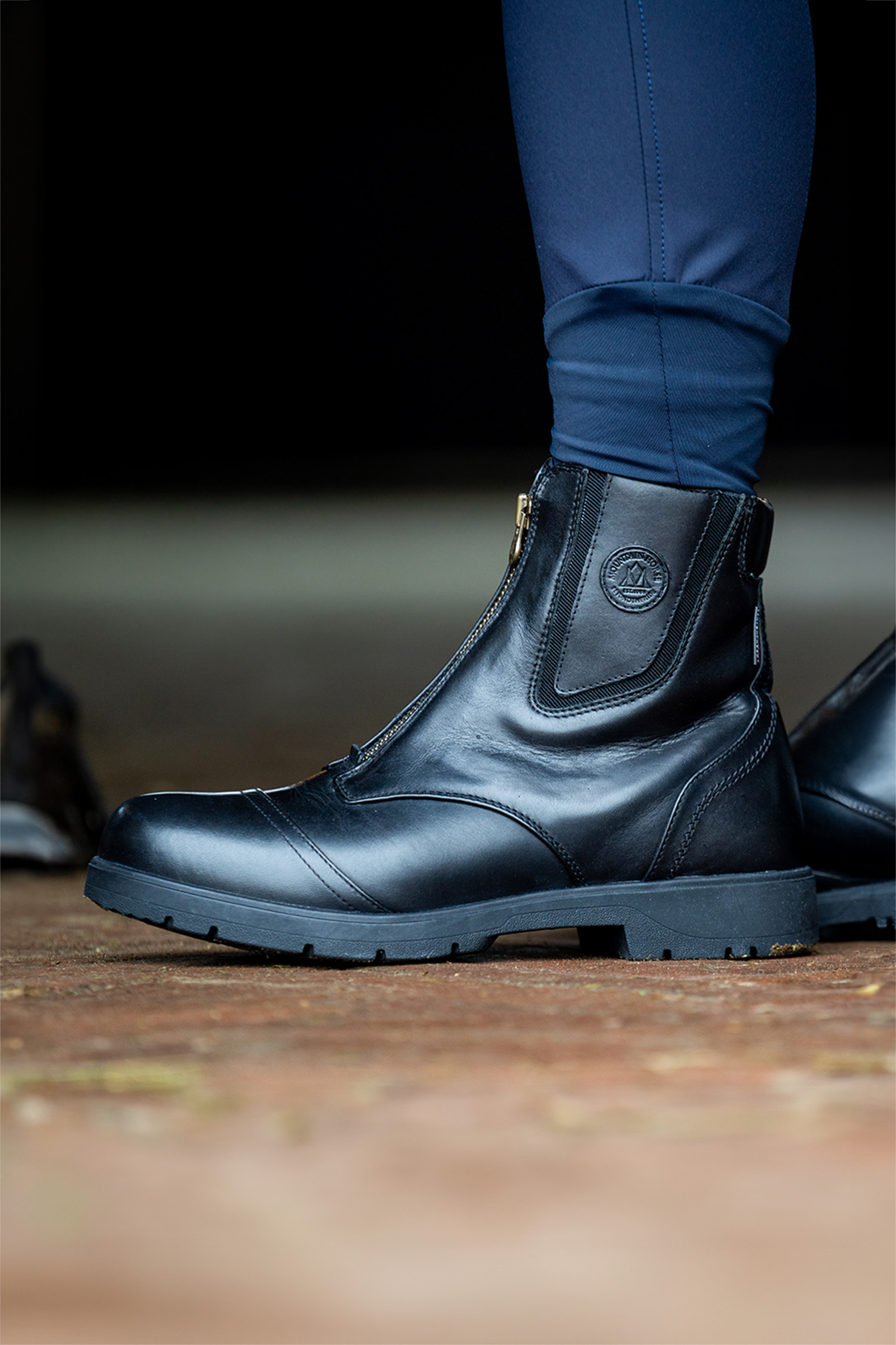 Mountain Horse Wild River stallsko med glidel&aring;s