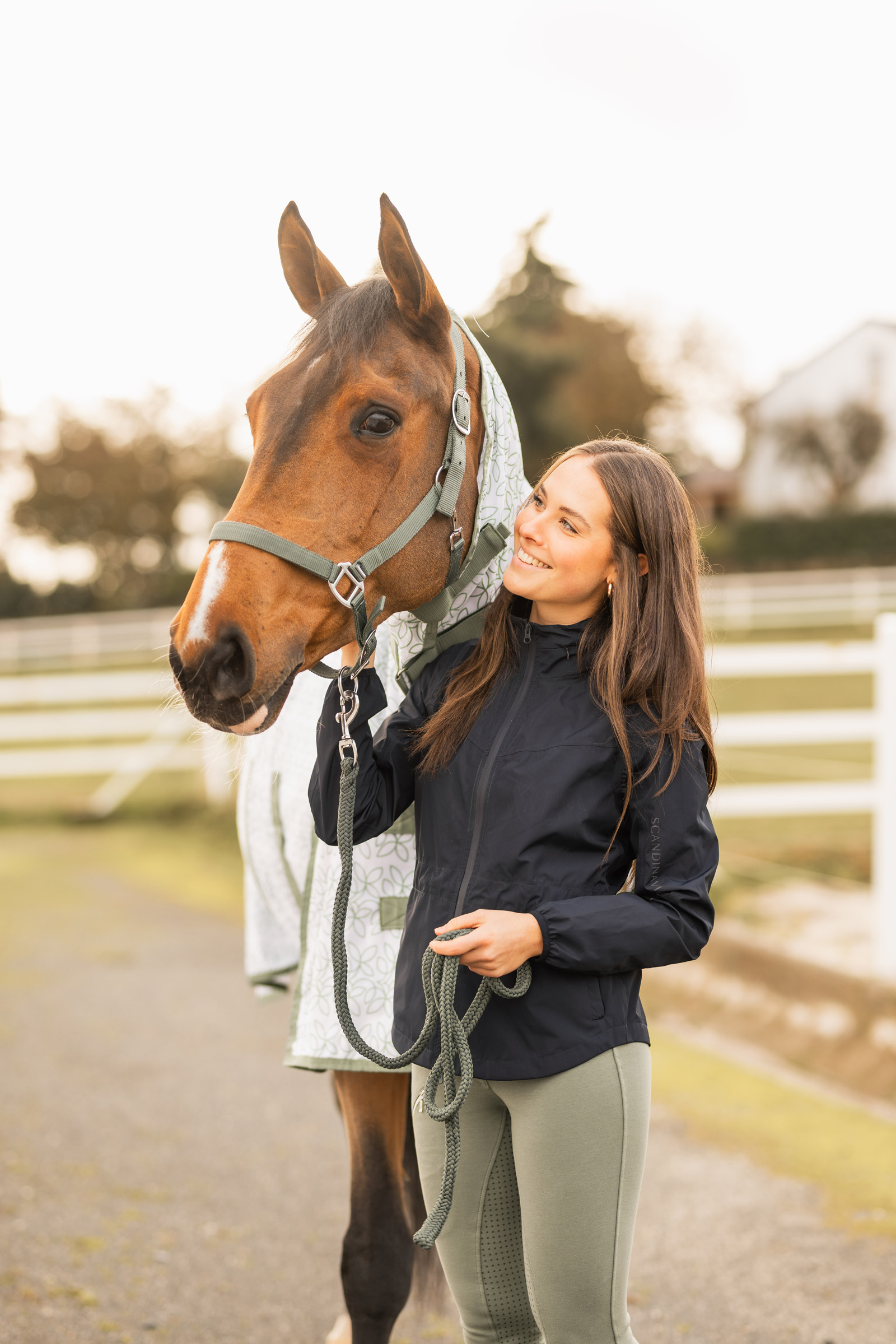 Horze Fiora lett vanntett ridejakke dame