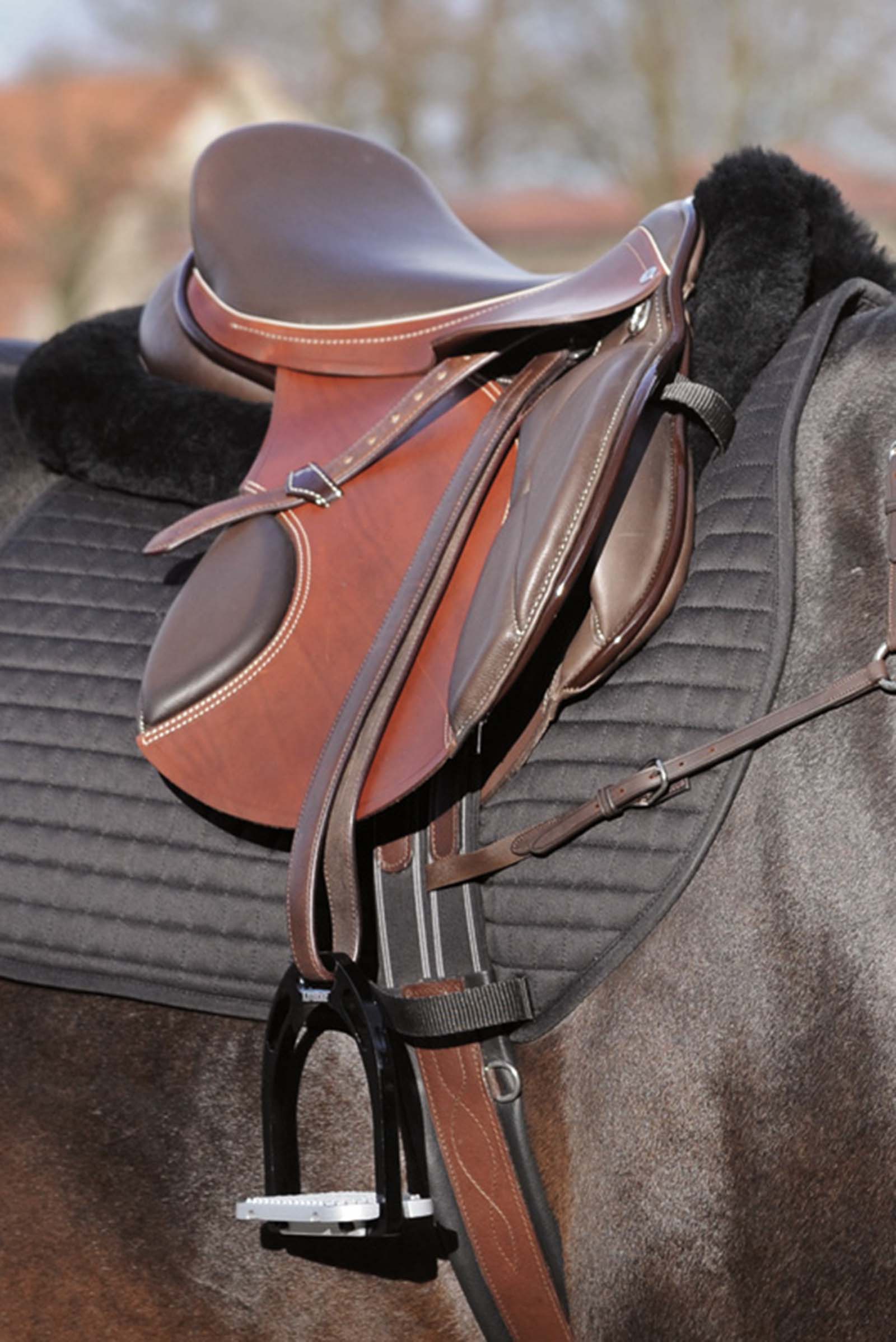 Kavalkade halvpad i ull med lommer