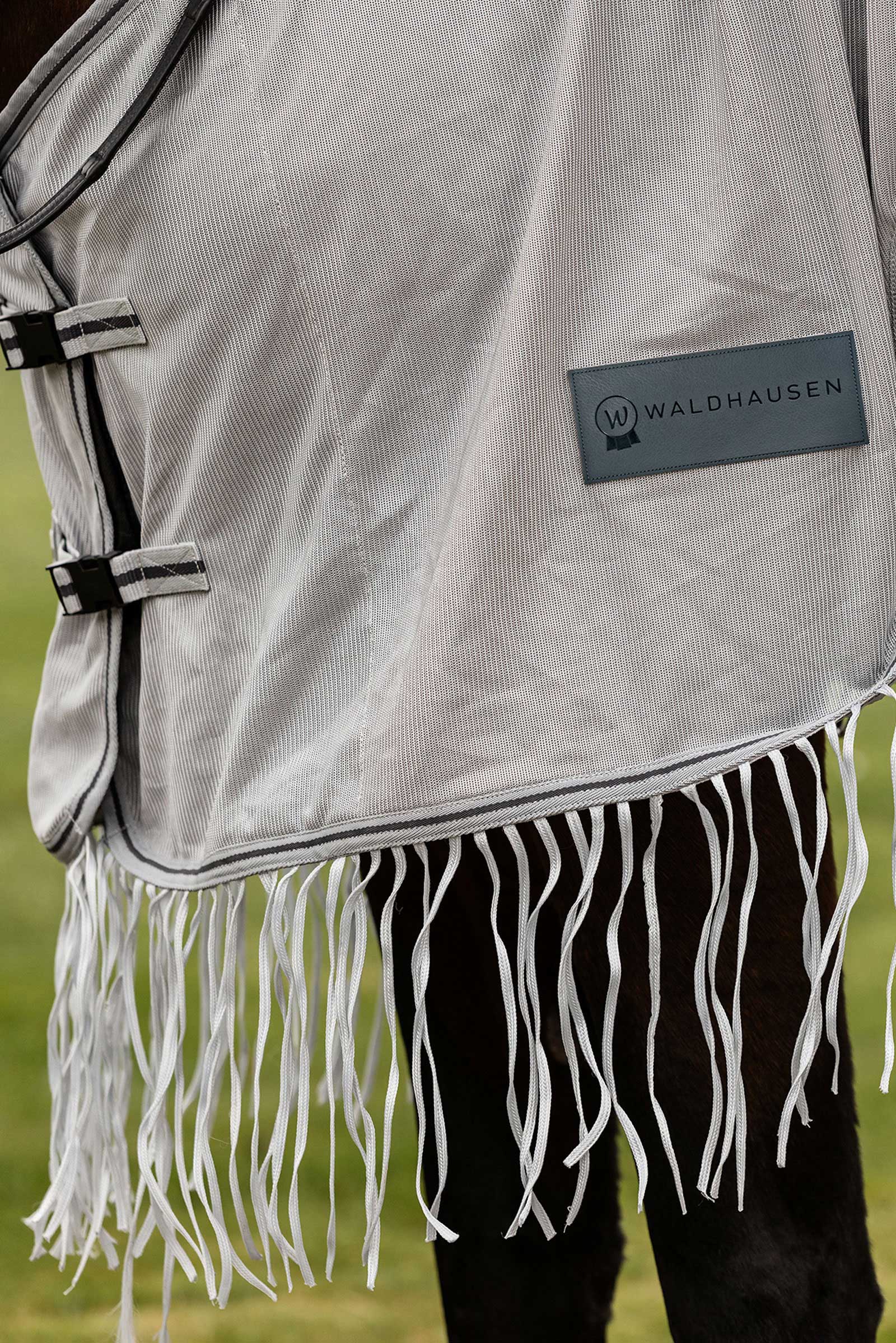 Waldhausen Protect fluedekken for ridning med frynser