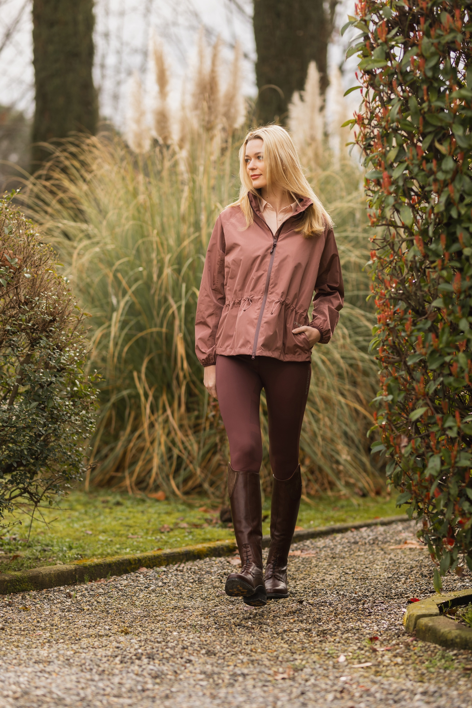 B Vertigo Kristina vanntett ridejakke til dame