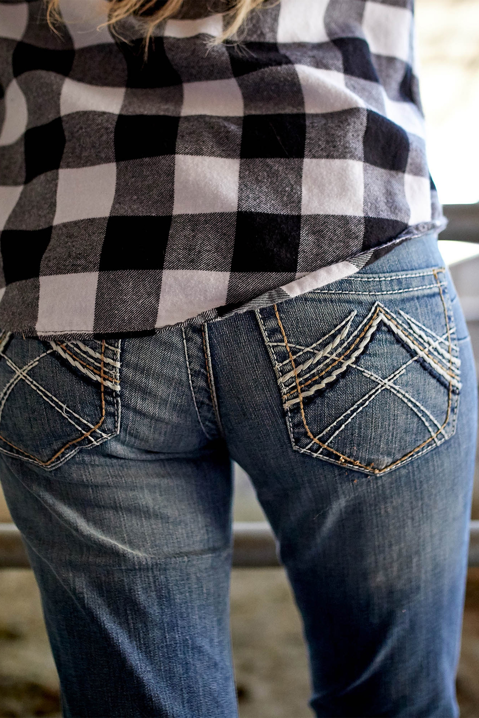 Ariat Whipstitch R.E.A.L. Bootcut stretch jeans med middels høy midje