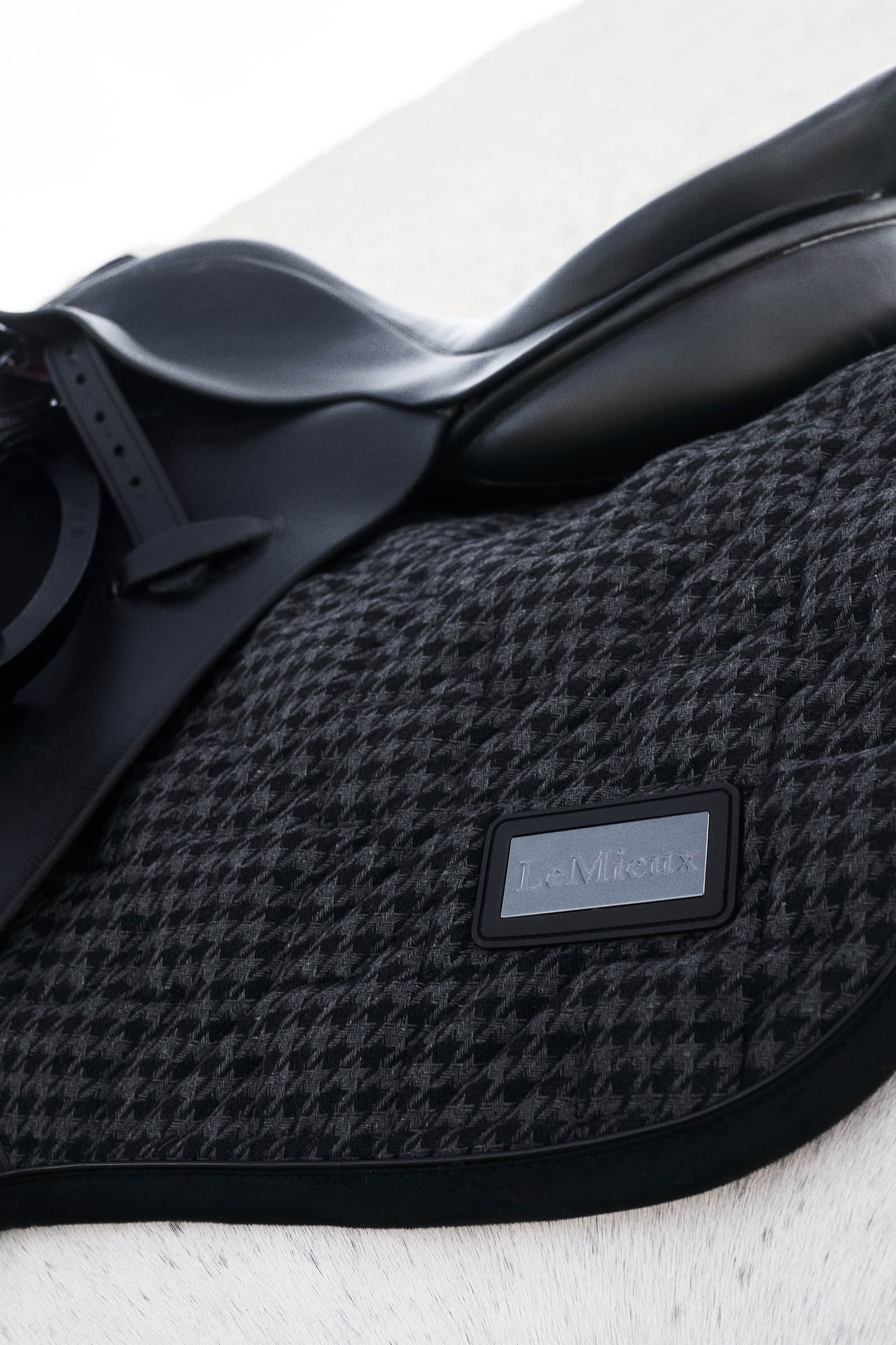 LeMieux Aspen Close Contact Sjabrak