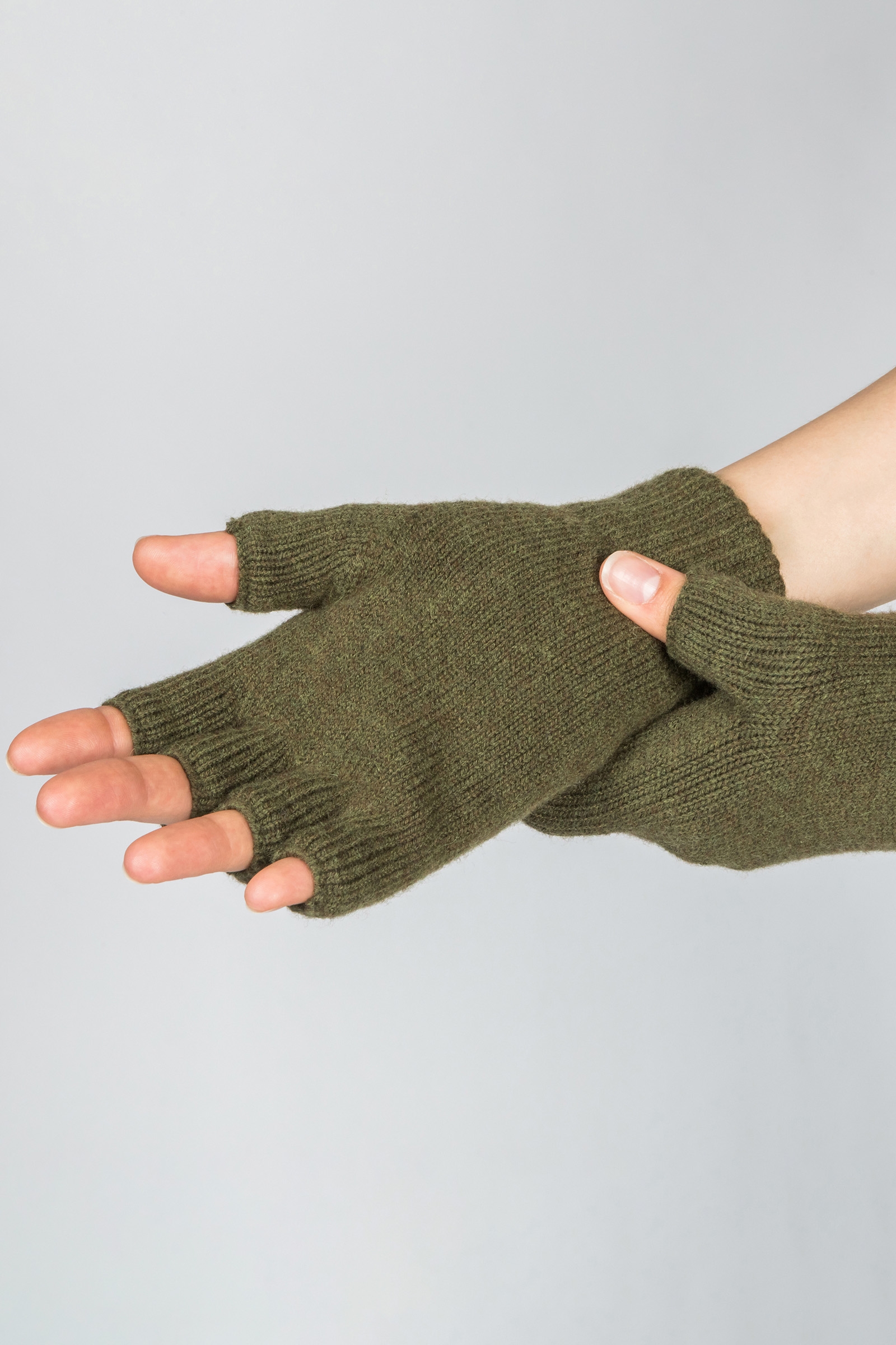 Back on Track Halvfinger Hansker