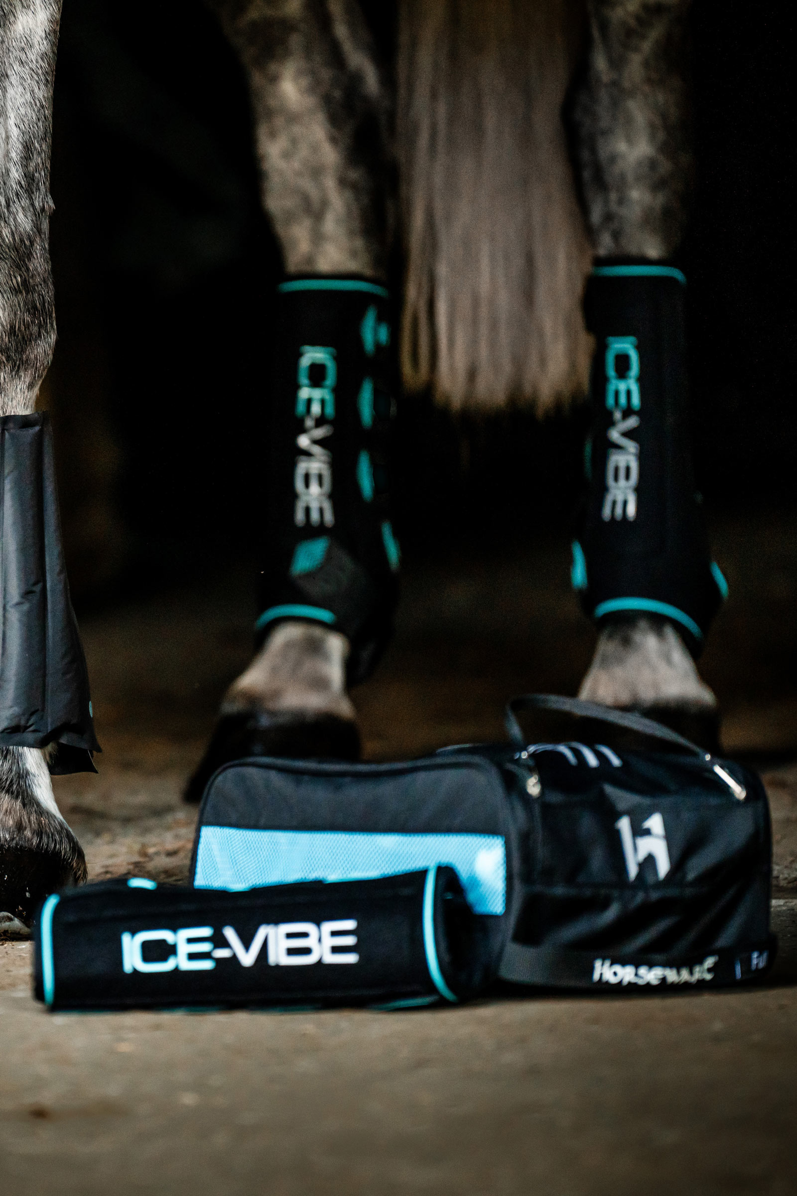 Horseware Ice-Vibe kj&oslash;legamasjer med vibrasjon (par)