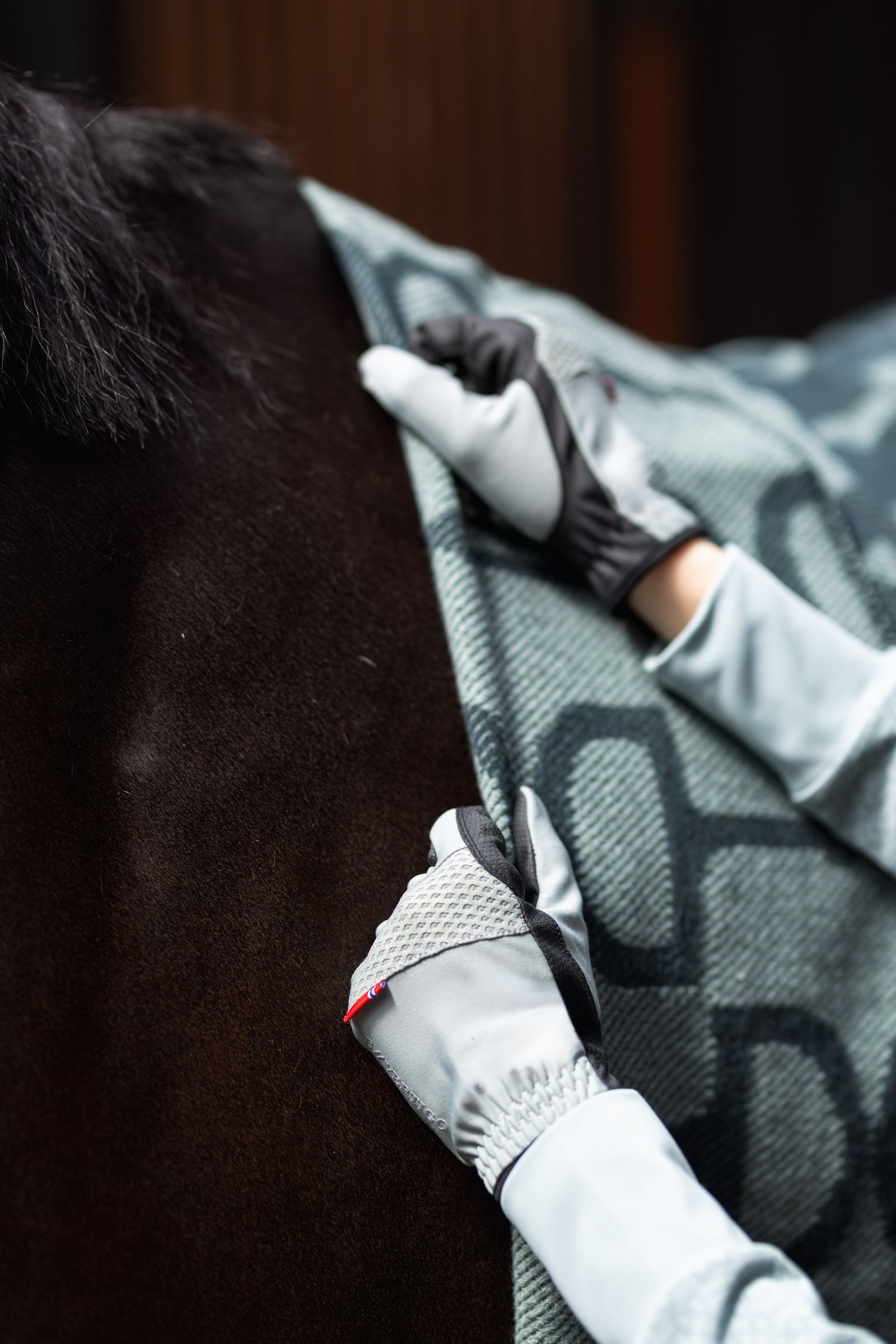 B Vertigo Renee All Season hansker