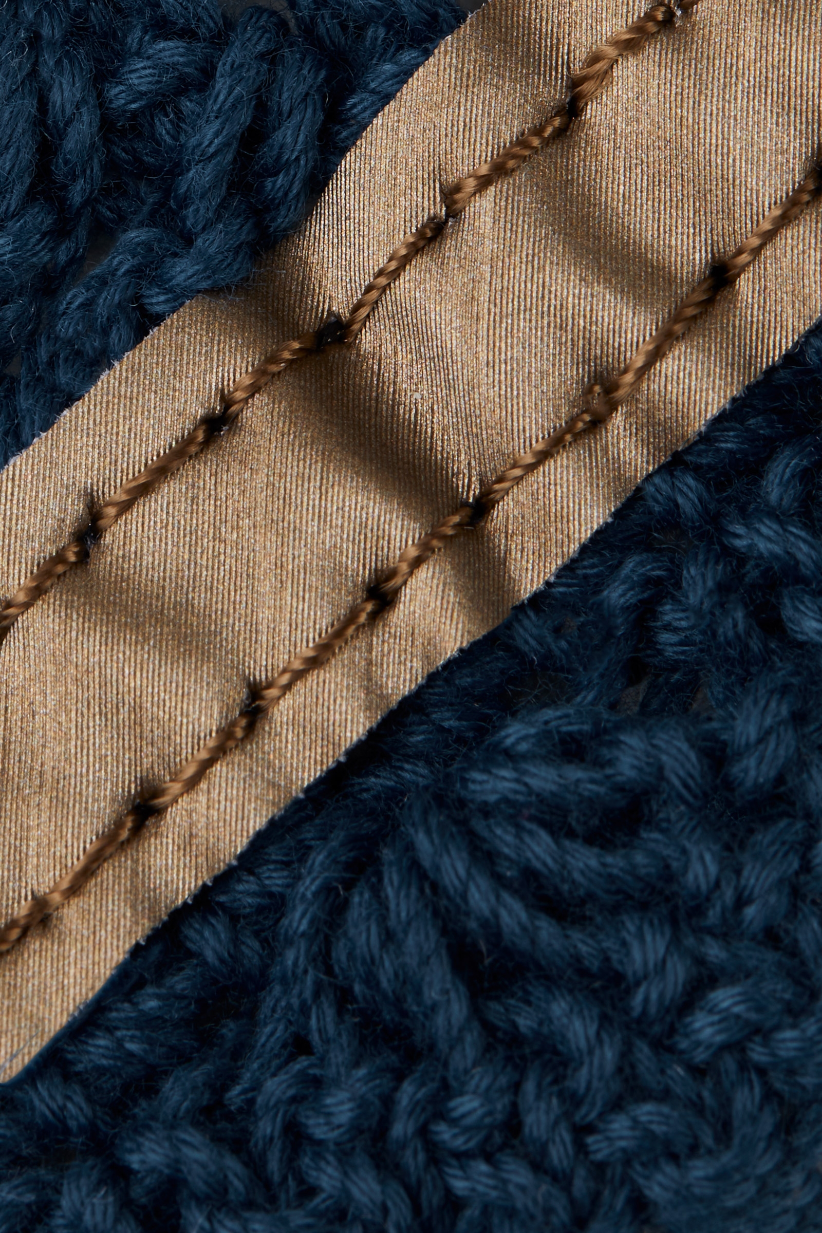 Horze Munich &oslash;rehette med metalliske detaljer