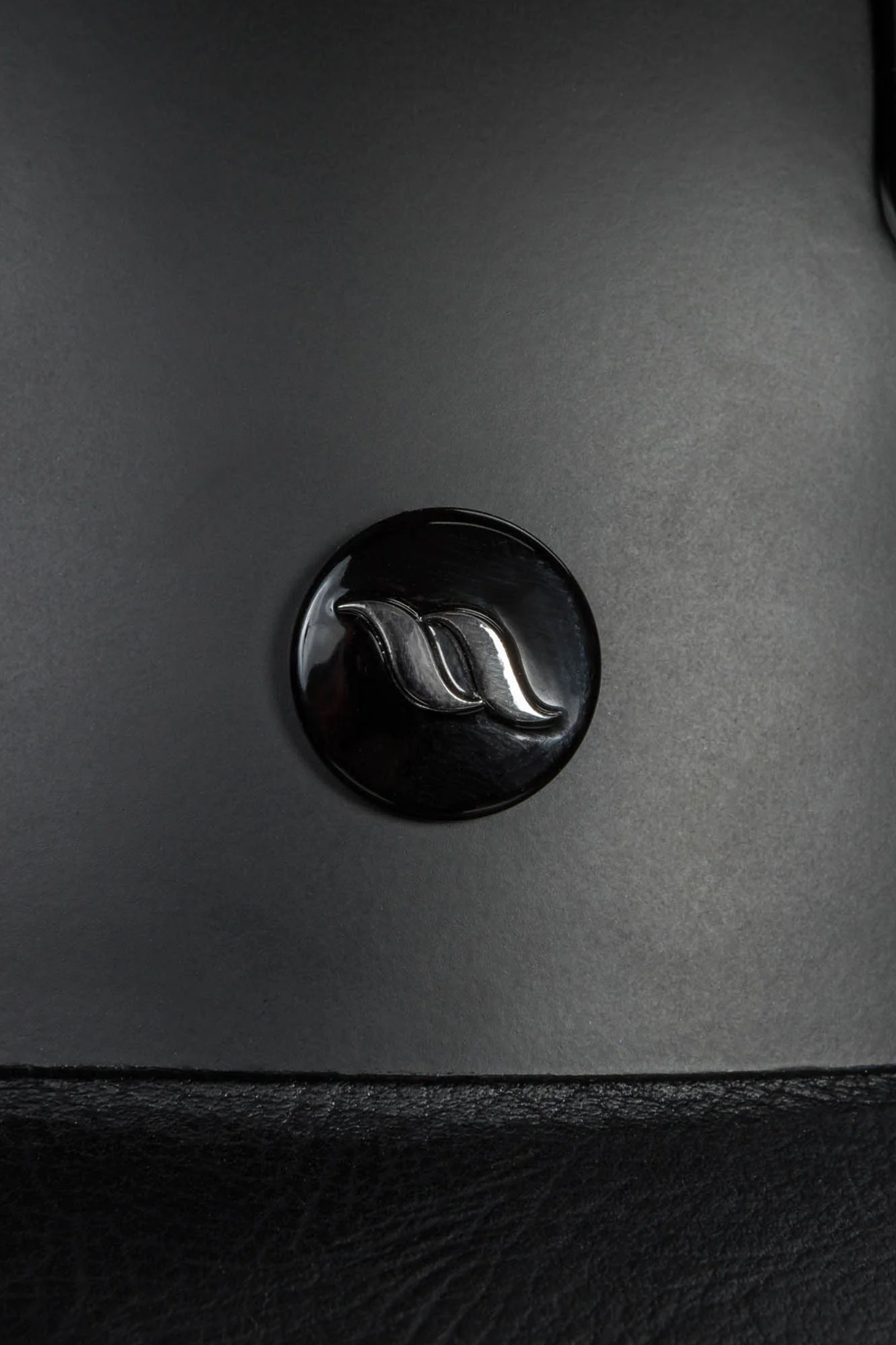 Back on Track Neoz ridehjelm med glatt topp